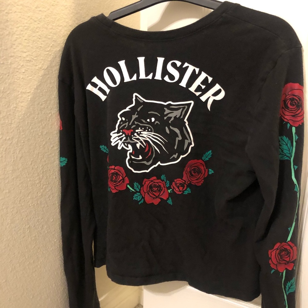 Cute Hollister Top
